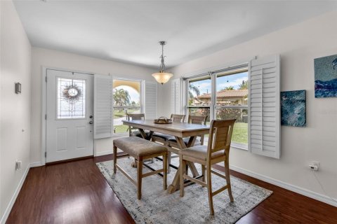 Condo in Bradenton, Florida, 3 bedrooms № 2227585 - photo 6