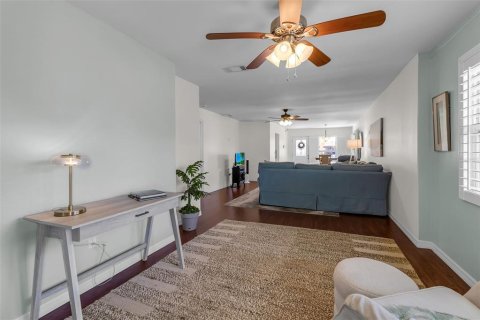Condo in Bradenton, Florida, 3 bedrooms № 2227585 - photo 21