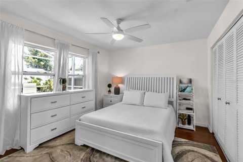 Condo in Bradenton, Florida, 3 bedrooms № 2227585 - photo 29
