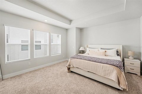 Townhouse in Tampa, Florida 3 bedrooms, 193.33 sq.m. № 2131817 - photo 13