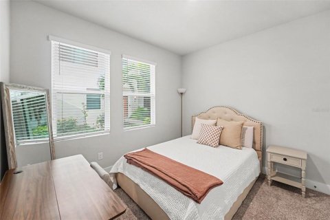 Townhouse in Tampa, Florida 3 bedrooms, 193.33 sq.m. № 2131817 - photo 19