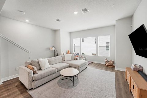 Townhouse in Tampa, Florida 3 bedrooms, 193.33 sq.m. № 2131817 - photo 4
