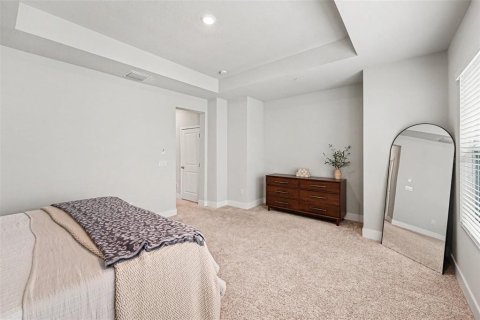 Townhouse in Tampa, Florida 3 bedrooms, 193.33 sq.m. № 2131817 - photo 15