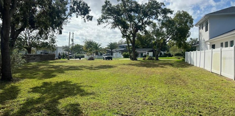 Land in Orlando, Florida № 1449276
