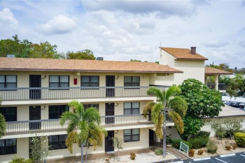 Condo in Bradenton, Florida, 2 bedrooms № 2214809 - photo 20