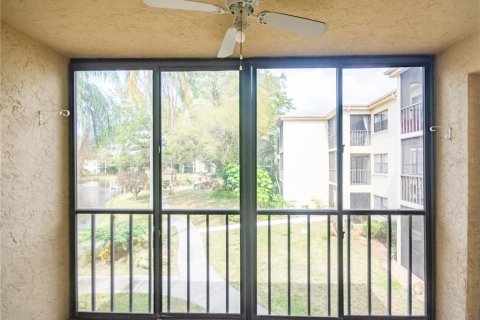 Condo in Bradenton, Florida, 2 bedrooms № 2214809 - photo 5
