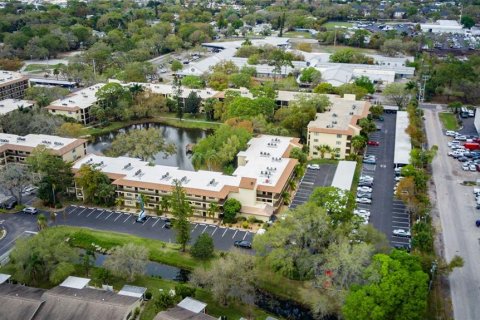 Condo in Bradenton, Florida, 2 bedrooms № 2214809 - photo 22