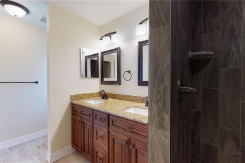 Casa en venta en North Port, Florida, 3 dormitorios, 178.56 m2 № 2091775 - foto 28