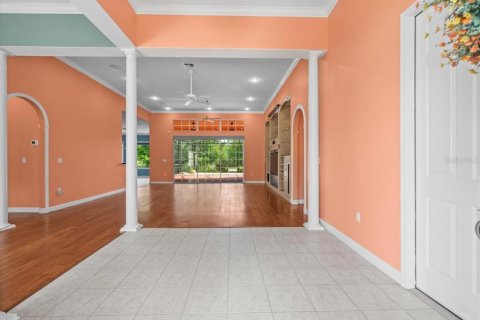 House in Weeki Wachee, Florida 3 bedrooms, 251.49 sq.m. № 1870894 - photo 8