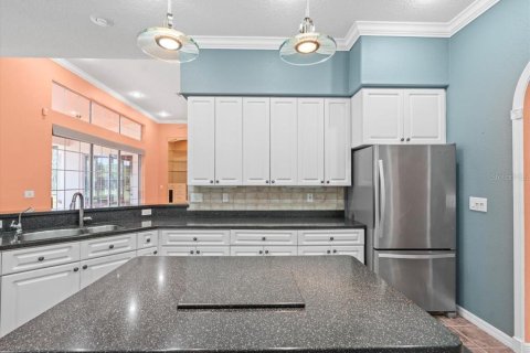House in Weeki Wachee, Florida 3 bedrooms, 251.49 sq.m. № 1870894 - photo 22