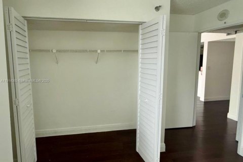 Copropriété à louer à Miami, Floride: 1 chambre, 64.01 m2 № 1970680 - photo 10