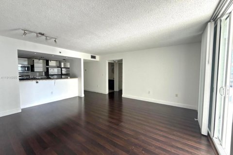 Copropriété à louer à Miami, Floride: 1 chambre, 64.01 m2 № 1970680 - photo 2