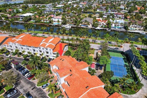 Condo in Aventura, Florida, 4 bedrooms № 2248024 - photo 10