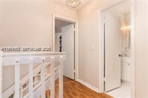 Adosado en alquiler en Cooper City, Florida, 3 dormitorios, 138.24 m2 № 2010092 - foto 13