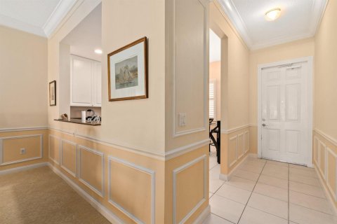 Condo in Hutchinson Island South, Florida, 2 bedrooms № 2081948 - photo 22