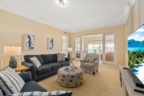 Condo in Hutchinson Island South, Florida, 2 bedrooms № 2081948 - photo 16