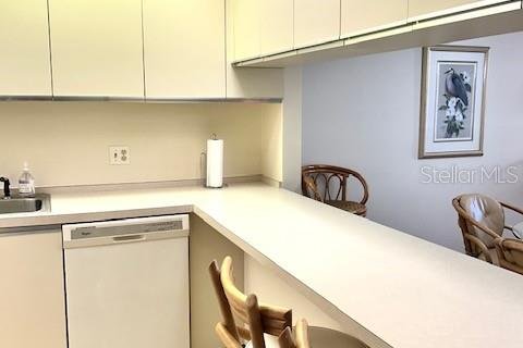 Condominio en alquiler en Longboat Key, Florida, 2 dormitorios, 139.63 m2 № 2103127 - foto 7