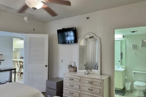 Condominio en alquiler en Longboat Key, Florida, 2 dormitorios, 139.63 m2 № 2103127 - foto 23