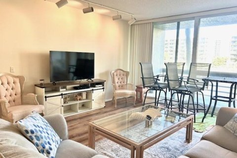 Condominio en alquiler en Longboat Key, Florida, 2 dormitorios, 139.63 m2 № 2103127 - foto 12