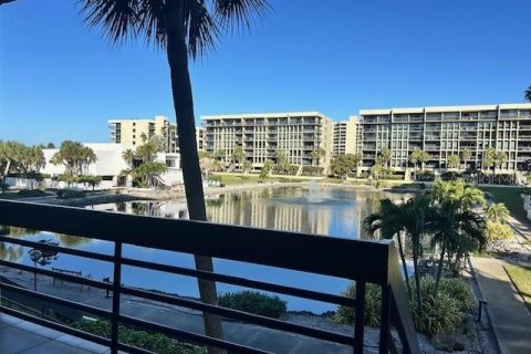 Condominio en alquiler en Longboat Key, Florida, 2 dormitorios, 139.63 m2 № 2103127 - foto 19