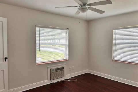Apartamento en alquiler en Orlando, Florida, 2 dormitorios, 70.61 m2 № 1909140 - foto 10