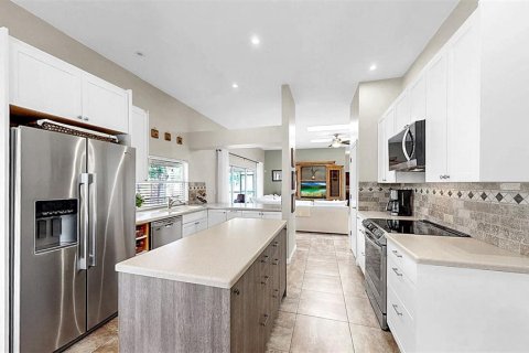 Купить виллу или дом в Тампа, Флорида 8 комнат, 217.67м2, № 1677202 - фото 15