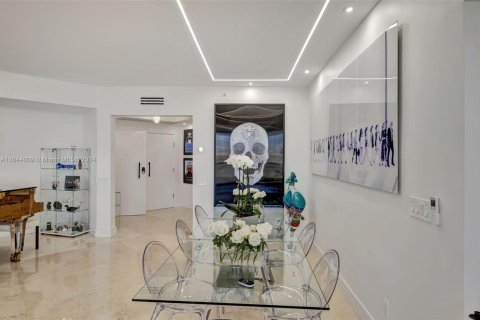 Copropriété à vendre à Aventura, Floride: 3 chambres, 294.78 m2 № 2053806 - photo 15