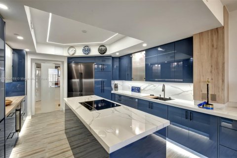 Copropriété à vendre à Aventura, Floride: 3 chambres, 294.78 m2 № 2053806 - photo 29