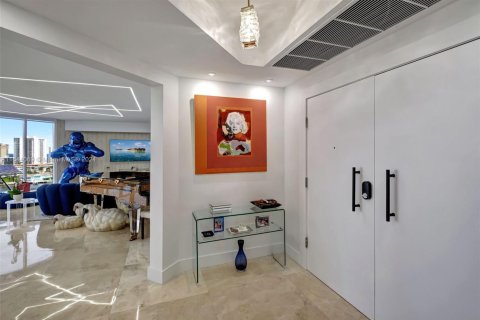 Copropriété à vendre à Aventura, Floride: 3 chambres, 294.78 m2 № 2053806 - photo 22