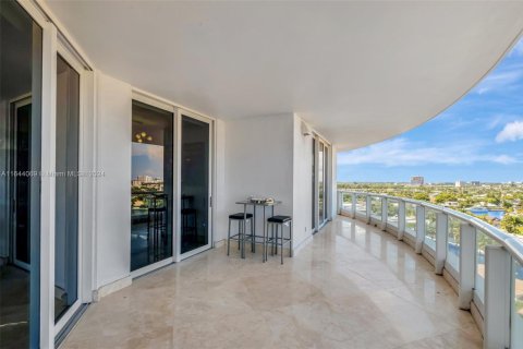 Copropriété à vendre à Aventura, Floride: 3 chambres, 294.78 m2 № 2053806 - photo 18