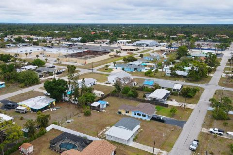 Villa ou maison à louer à Englewood, Floride: 2 chambres, 98.85 m2 № 2386521 - photo 7