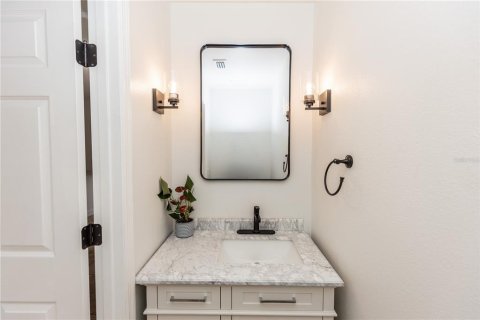 Villa ou maison à vendre à Apopka, Floride: 4 chambres, 217.76 m2 № 1558010 - photo 8