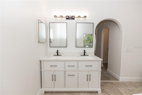 Villa ou maison à vendre à Apopka, Floride: 4 chambres, 217.76 m2 № 1558010 - photo 24