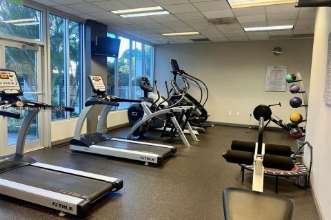 Condominio en alquiler en Sunny Isles Beach, Florida, 1 dormitorio, 92.9 m2 № 1995720 - foto 13