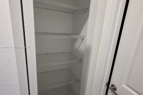 House in Homestead, Florida 5 bedrooms № 1994612 - photo 10