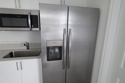 House in Homestead, Florida 5 bedrooms № 1994612 - photo 5