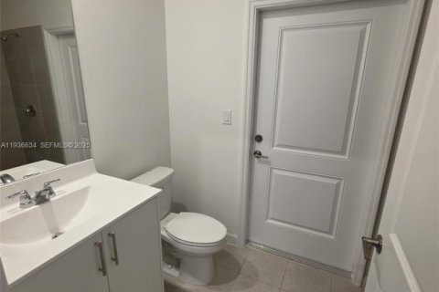 House in Homestead, Florida 5 bedrooms № 1994612 - photo 7