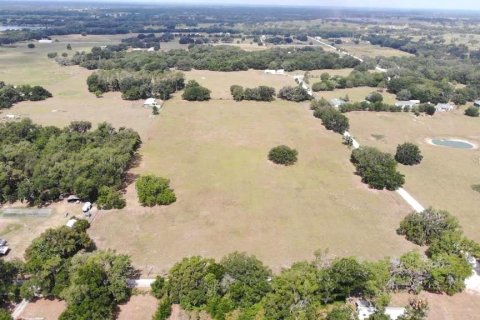 Land in Center Hill, Florida № 2102933 - photo 4