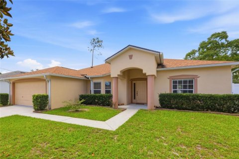 House in Palm Coast, Florida 3 bedrooms, 175.03 sq.m. № 2347716