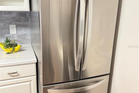 Condominio en venta en Clearwater, Florida, 1 dormitorio, 76.64 m2 № 1827718 - foto 6