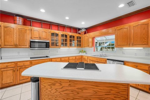 Villa ou maison à vendre à Avon Park, Floride: 4 chambres, 302.68 m2 № 1827117 - photo 12