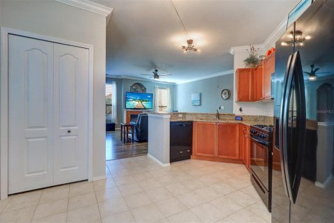 Condo in Clearwater, Florida, 2 bedrooms  № 1559016 - photo 16