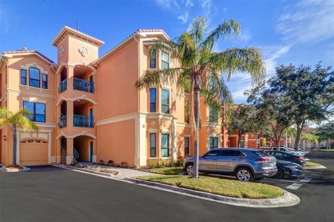 Condo in Clearwater, Florida, 2 bedrooms  № 1559016 - photo 1