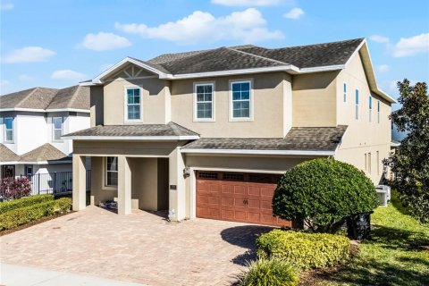 House in Kissimmee, Florida 11 bedrooms, 437.29 sq.m. № 1545649 - photo 4