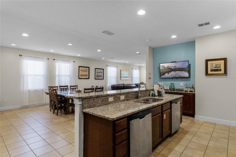 House in Kissimmee, Florida 11 bedrooms, 437.29 sq.m. № 1545649 - photo 13