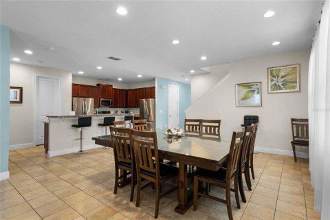 House in Kissimmee, Florida 11 bedrooms, 437.29 sq.m. № 1545649 - photo 8