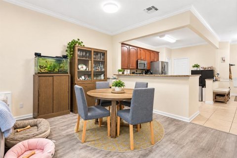 Villa ou maison à louer à Orlando, Floride: 3 chambres, 155.33 m2 № 2425914 - photo 5