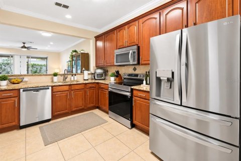 Villa ou maison à louer à Orlando, Floride: 3 chambres, 155.33 m2 № 2425914 - photo 4