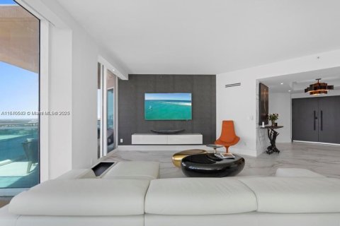 Condo in Miami Beach, Florida, 3 bedrooms  № 1839119 - photo 6
