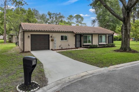Villa ou maison à louer à Orlando, Floride: 2 chambres, 99.41 m2 № 1778288 - photo 2